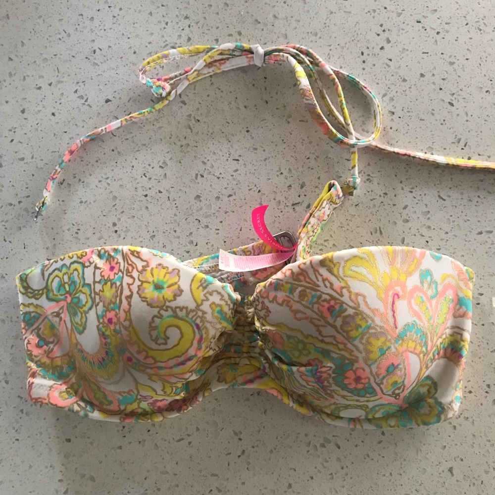 Victoria’s Secret Push up Paisley bikini